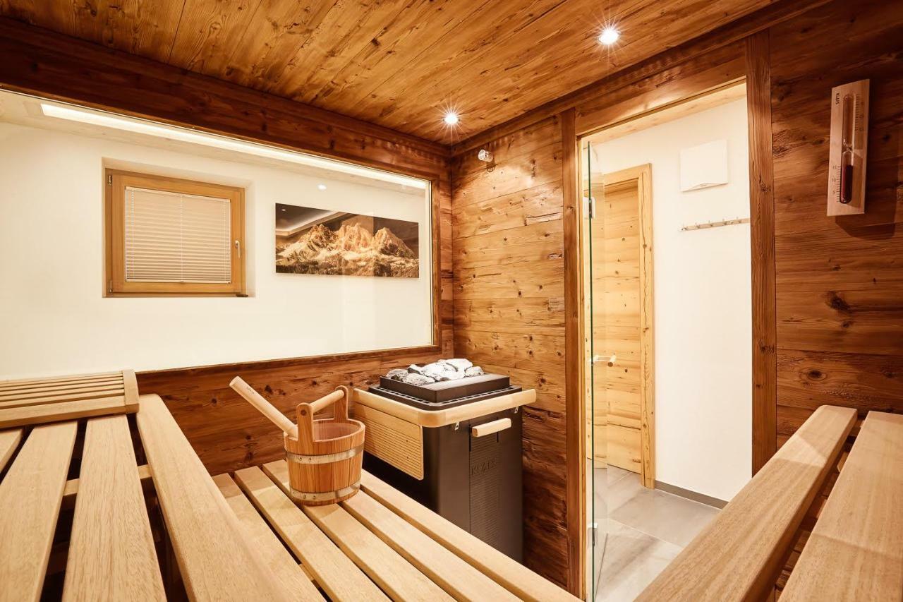 Top Modernes Ferienhaus Mit Sauna! Nicht Weit Vom Skilift Villa Kirchberg in Tirol Luaran gambar